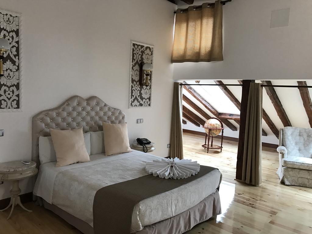 Hostal Central Palace מדריד מראה חיצוני תמונה