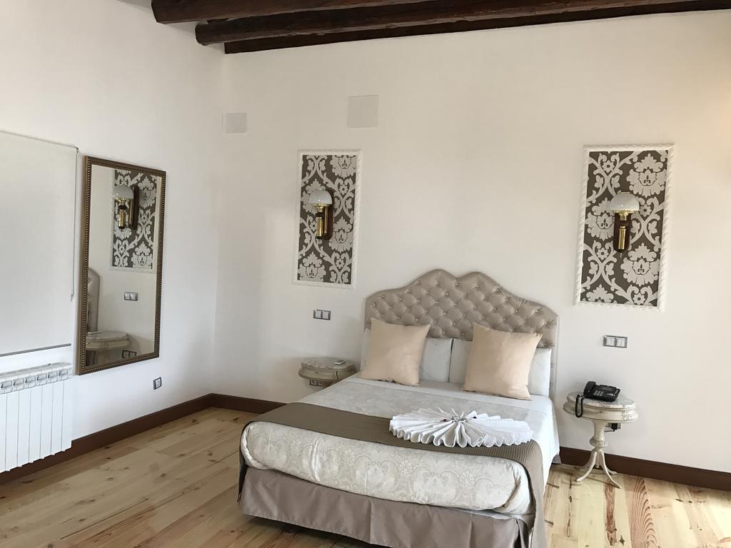 Hostal Central Palace מדריד מראה חיצוני תמונה